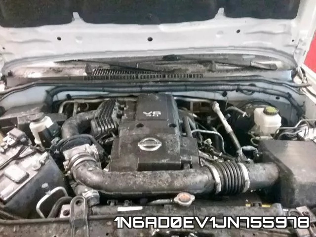 1N6AD0EV1JN755978 фото 8