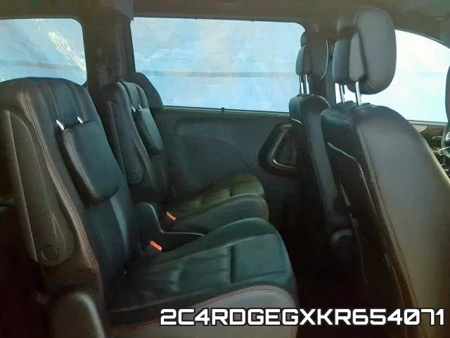 2C4RDGEGXKR654071 фото 7