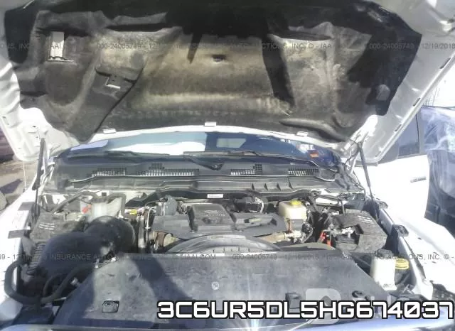 3C6UR5DL5HG674037 фото 2