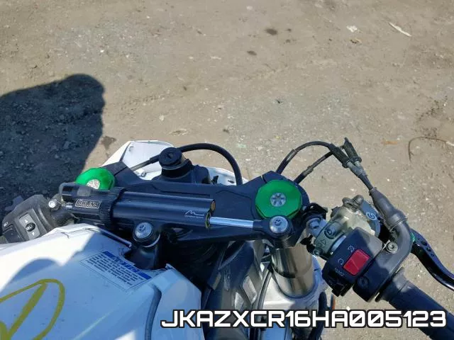JKAZXCR16HA005123 фото 9