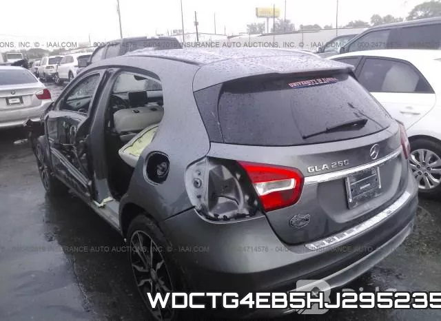 WDCTG4EB5HJ295235 фото 4