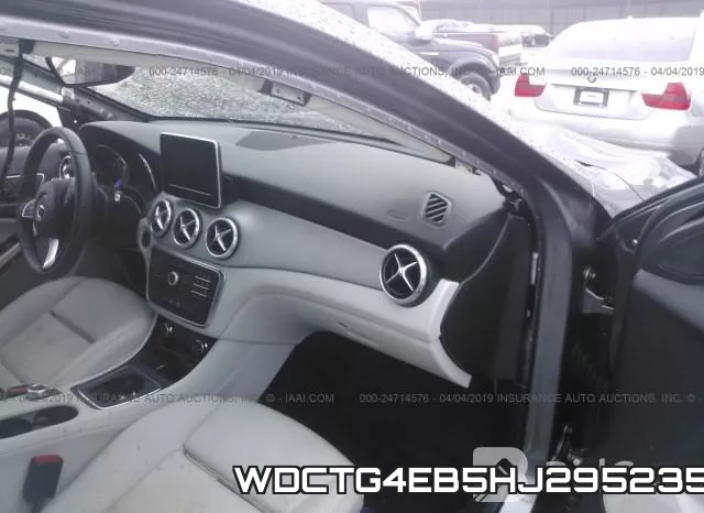 WDCTG4EB5HJ295235 фото 6