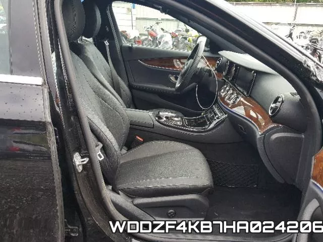 WDDZF4KB7HA024206 фото 6