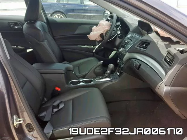 19UDE2F32JA006170 фото 6