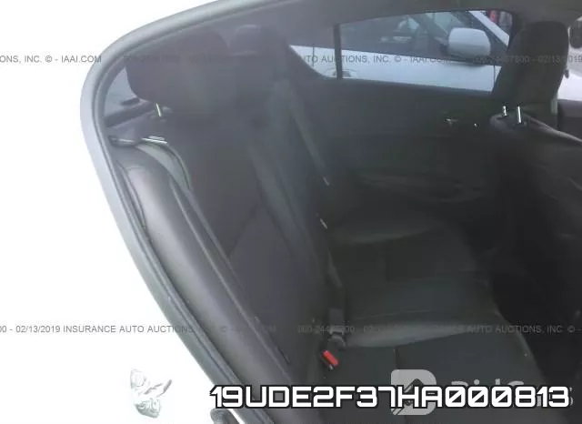 19UDE2F37HA000813 фото 9
