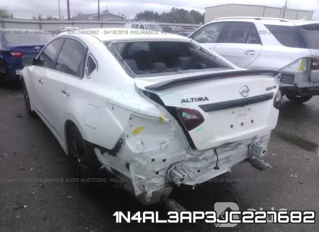 1N4AL3AP3JC227682 фото 4