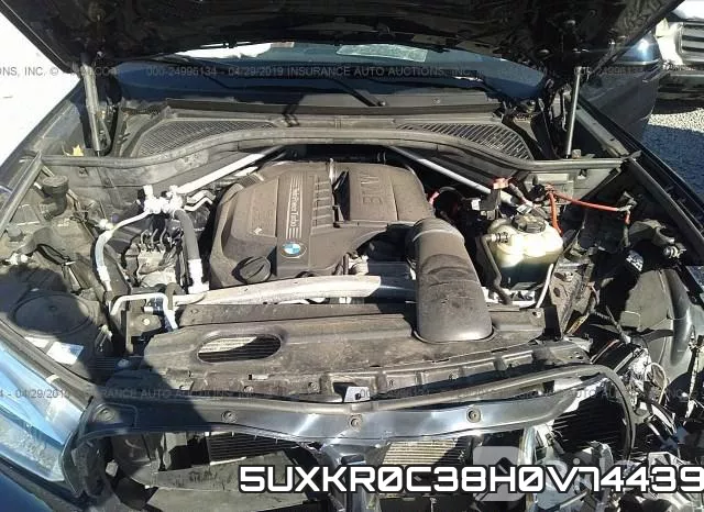 5UXKR0C38H0V74439 фото 2