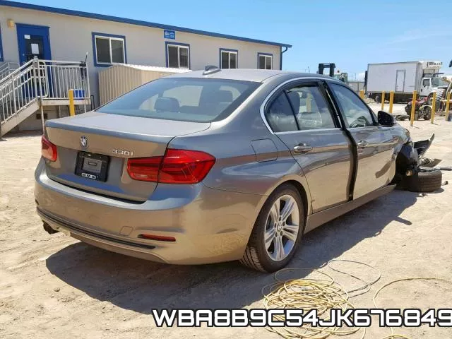 WBA8B9C54JK676849 фото 5