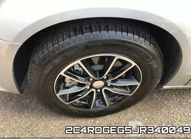 2C4RDGEG5JR340049 фото 7