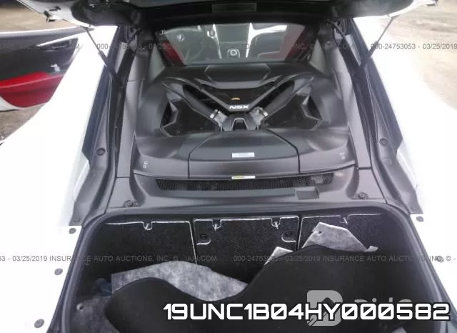 19UNC1B04HY000582 фото 2