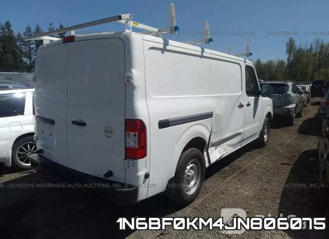 1N6BF0KM4JN806075 фото 5