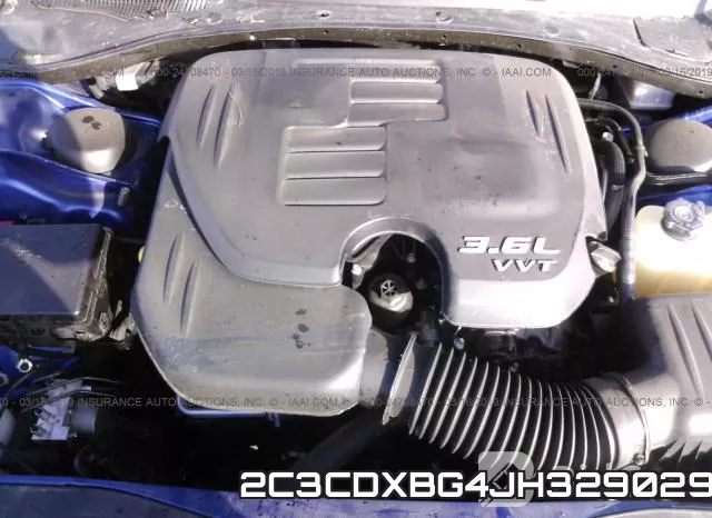 2C3CDXBG4JH329029 фото 2