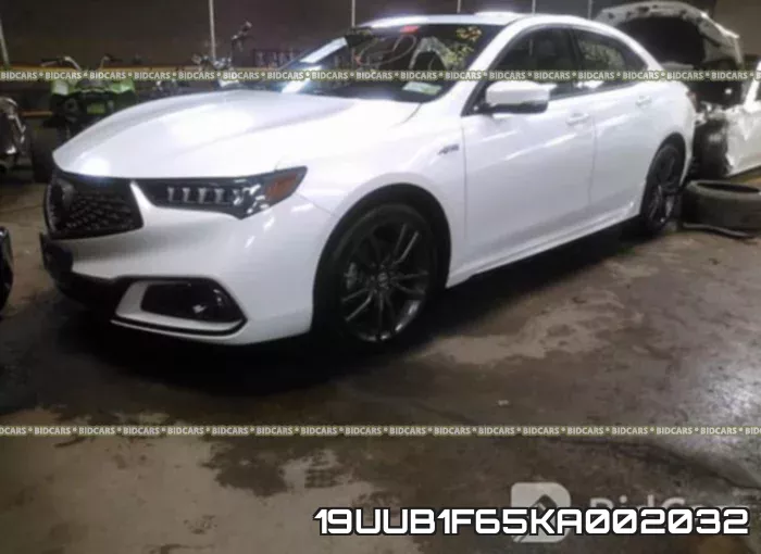 19UUB1F65KA002032 фото 3