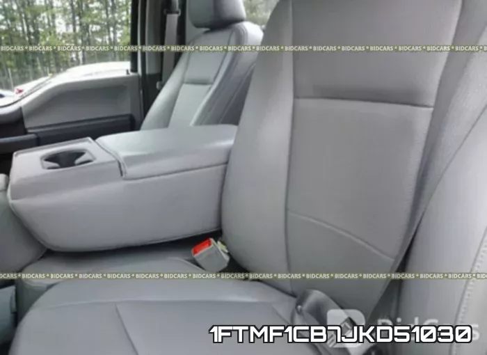 1FTMF1CB7JKD51030 фото 9