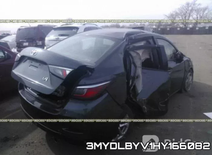 3MYDLBYV1HY166082 фото 7