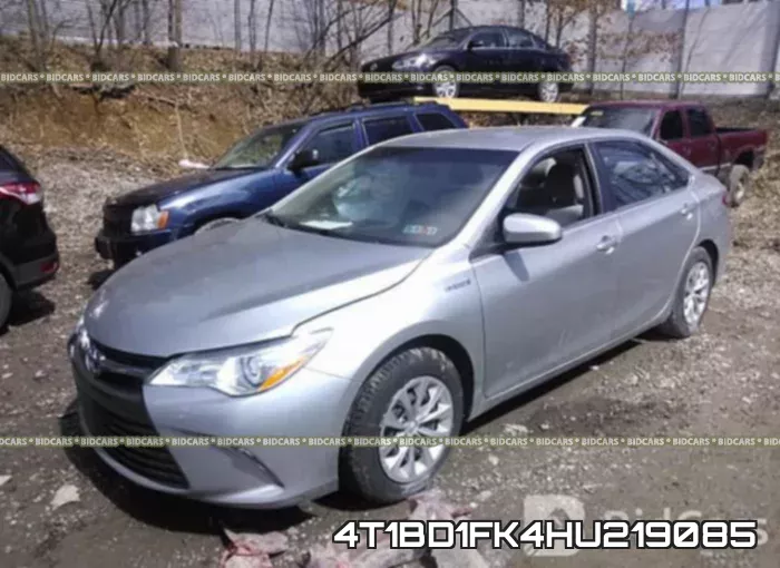 4T1BD1FK4HU219085 фото 3