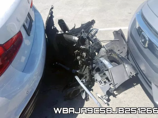 WBAJA9C58JB251266 фото 10