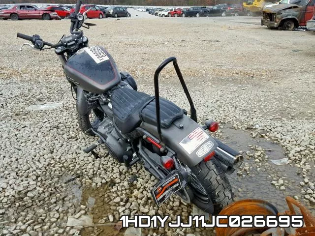 1HD1YJJ11JC026695 фото 4