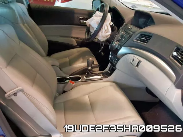 19UDE2F35HA009526 фото 6