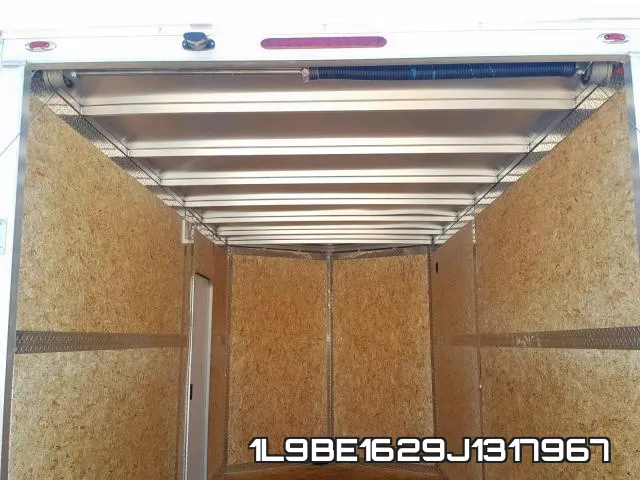 1L9BE1629J1317967 фото 8