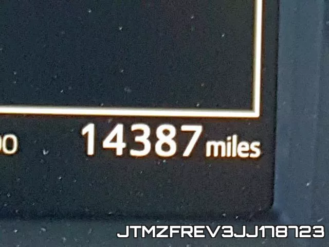 JTMZFREV3JJ178723 фото 9