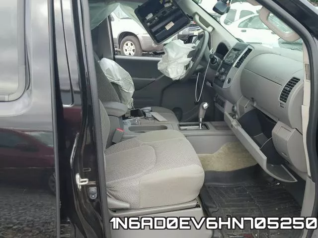 1N6AD0EV6HN705250 фото 6