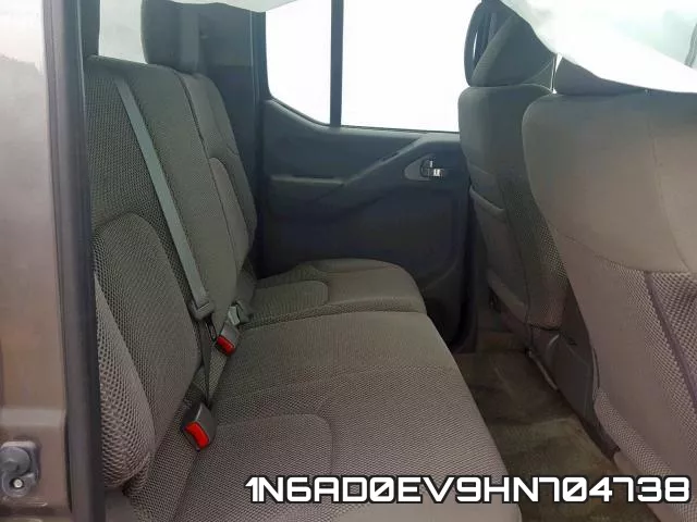 1N6AD0EV9HN704738 фото 7