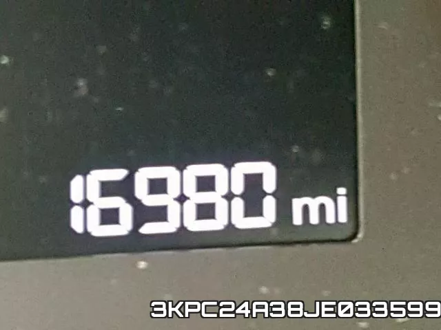 3KPC24A38JE033599 фото 9