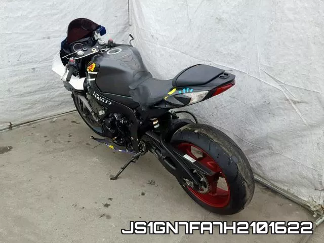 JS1GN7FA7H2101622 фото 4
