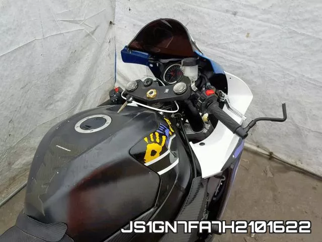JS1GN7FA7H2101622 фото 6