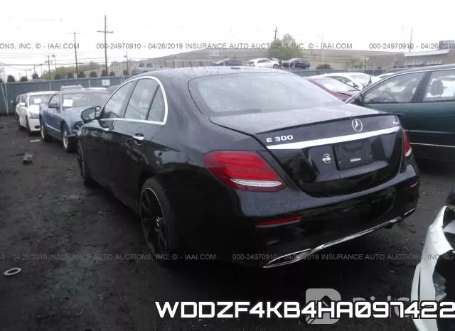 WDDZF4KB4HA097422 фото 4