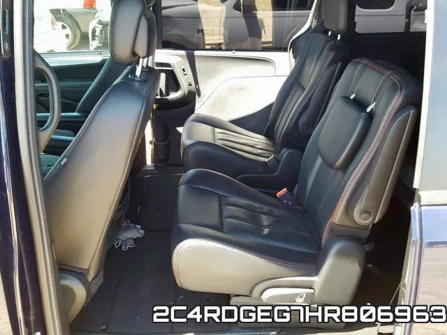 2C4RDGEG7HR806963 фото 7