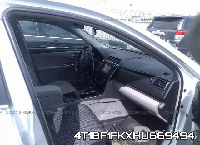 4T1BF1FKXHU669494 фото 6