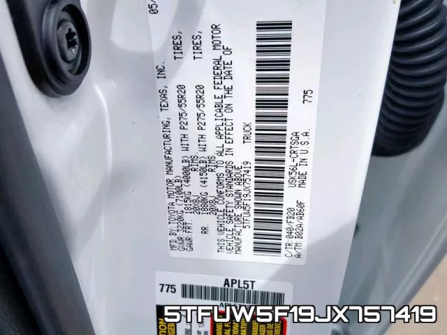 5TFUW5F19JX757419 фото 2