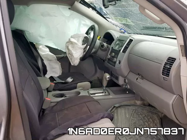 1N6AD0ER0JN757837 фото 6