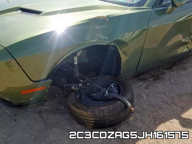 2C3CDZAG5JH161575 фото 10