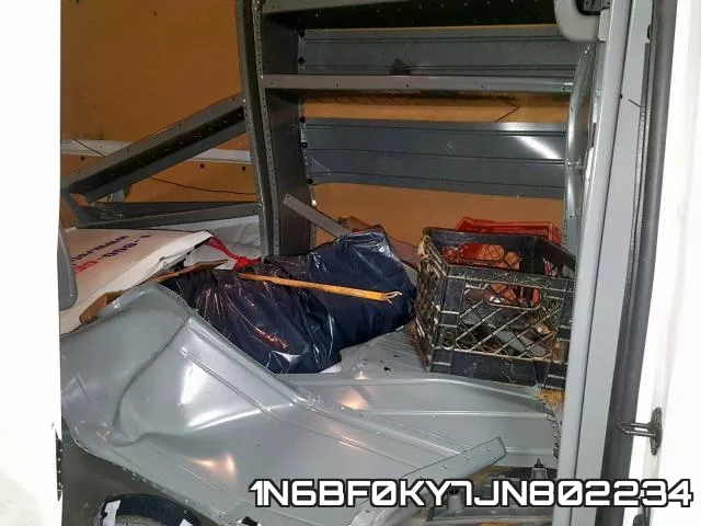 1N6BF0KY7JN802234 фото 7