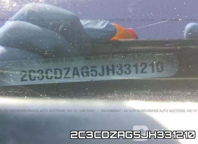 2C3CDZAG5JH331210 фото 10
