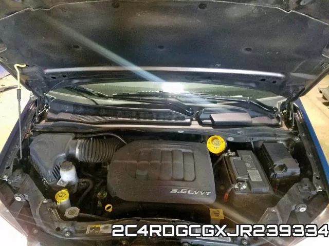 2C4RDGCGXJR239334 фото 8