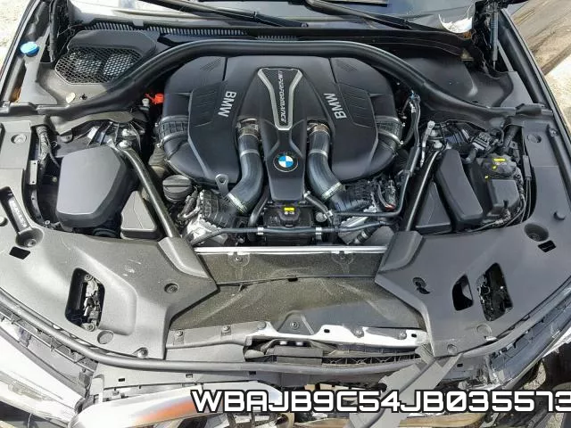 WBAJB9C54JB035573 фото 8