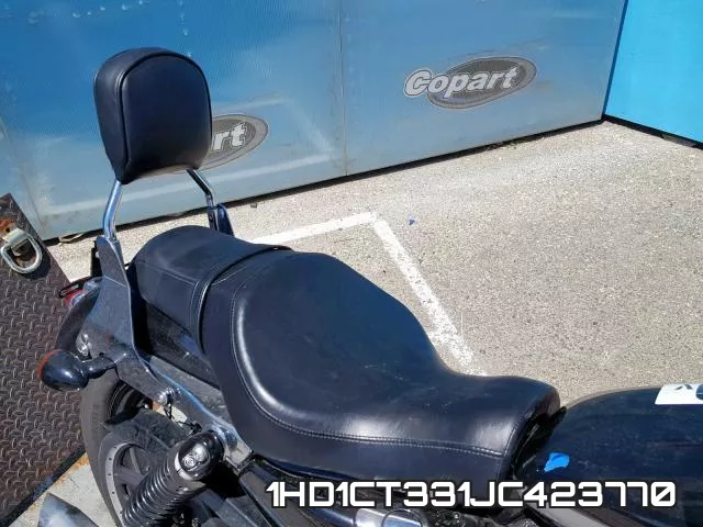 1HD1CT331JC423770 фото 7