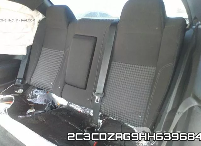 2C3CDZAG9HH639684 фото 9