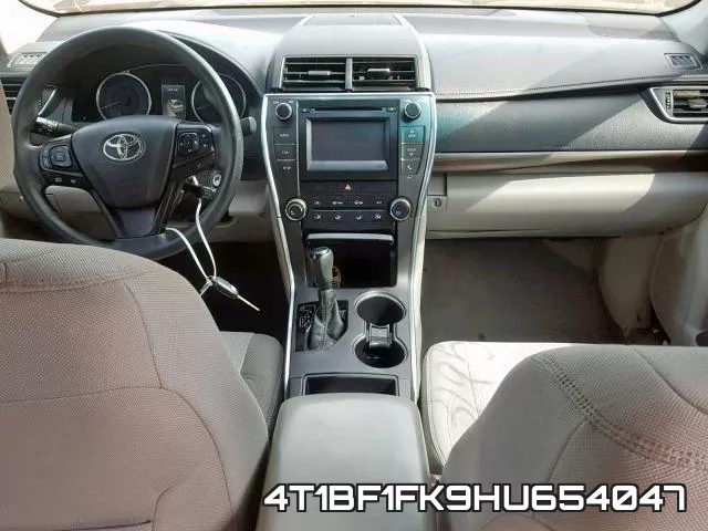 4T1BF1FK9HU654047 фото 10