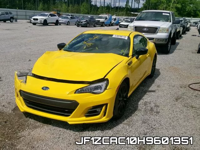 JF1ZCAC10H9601351 фото 3