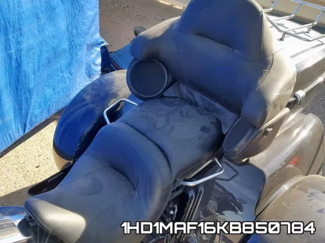 1HD1MAF16KB850784 фото 7