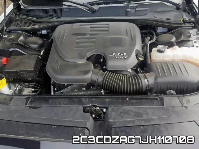 2C3CDZAG7JH110708 фото 8