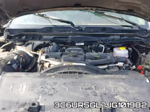 3C6UR5GL7JG101982 фото 8