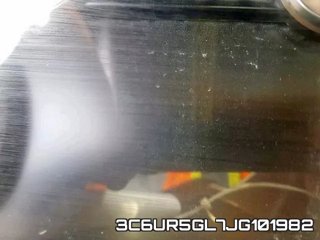 3C6UR5GL7JG101982 фото 9