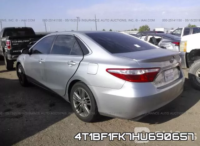 4T1BF1FK7HU690657 фото 4