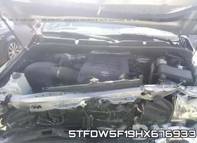 5TFDW5F19HX676933 фото 2